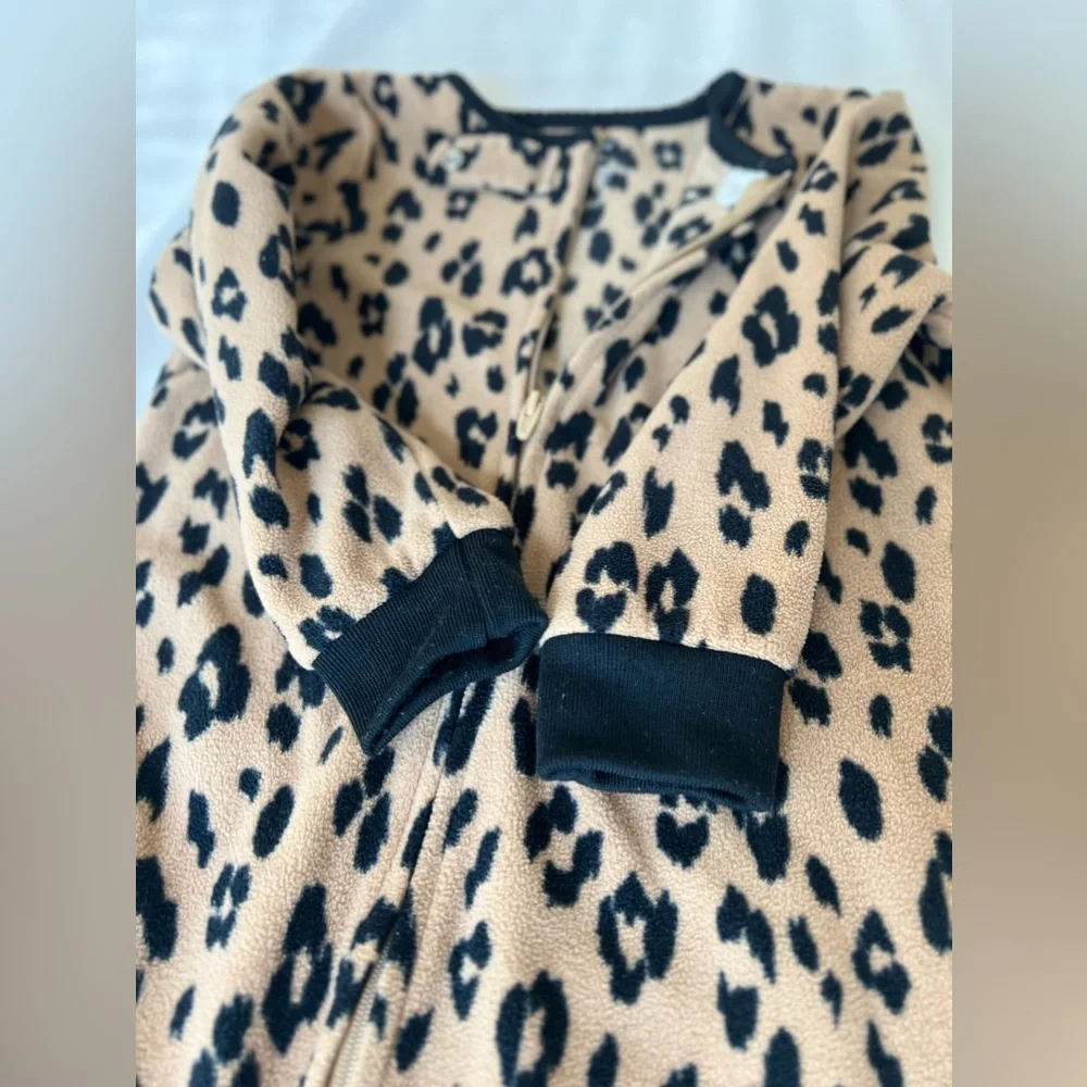 Baby Girls‎ One-Piece Leopard-Print Fleece Footed Pajamas 2T